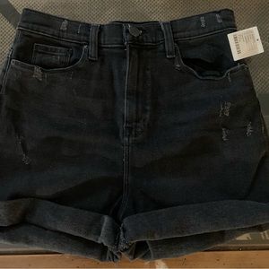 Urban outfitters mom jeans shorts.